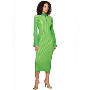 Long-sleeved Green Ribbed sweater dress with front zipper